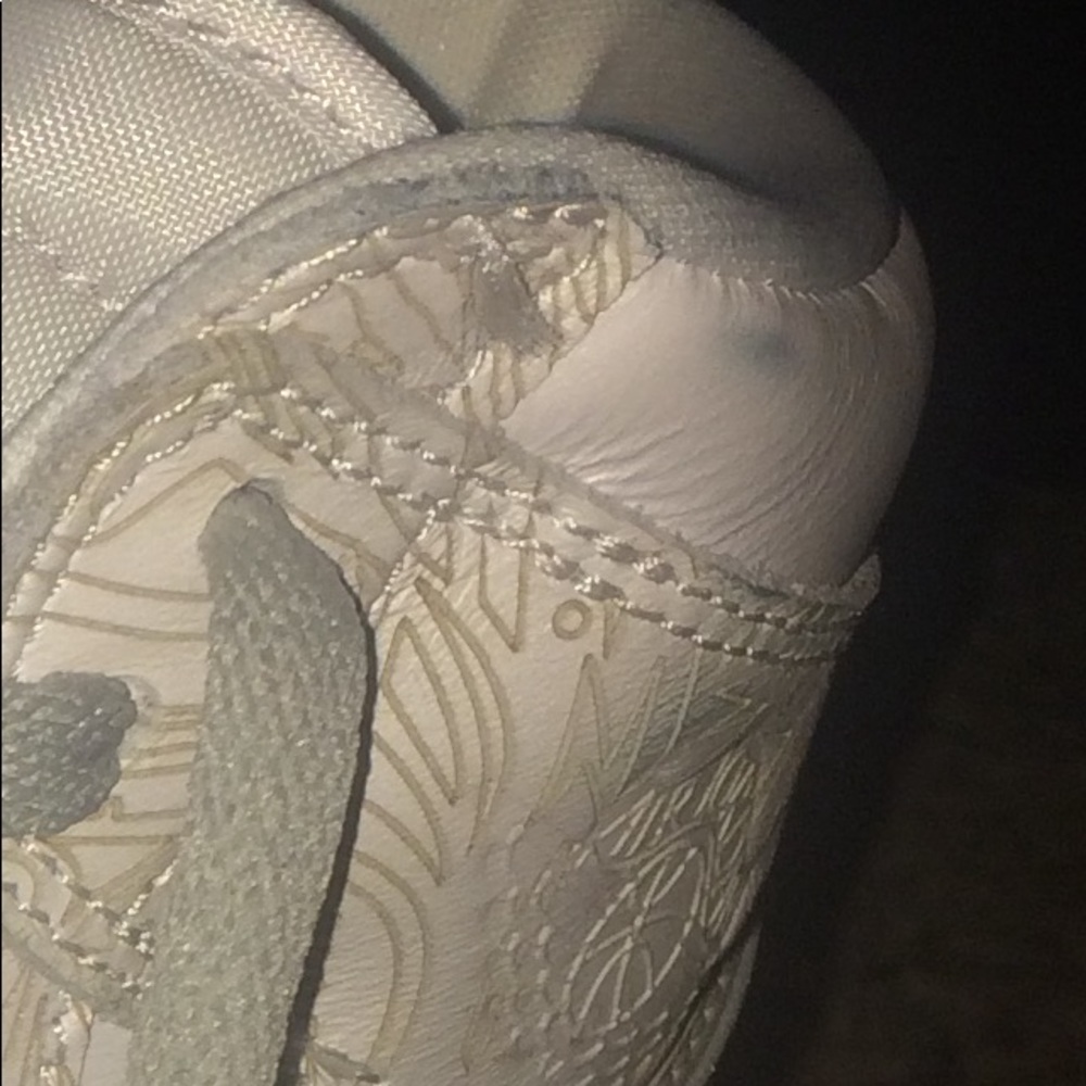 Air Jordan 1 Retro Hi OG LASER (Authentic) - Picture 7 of 8
